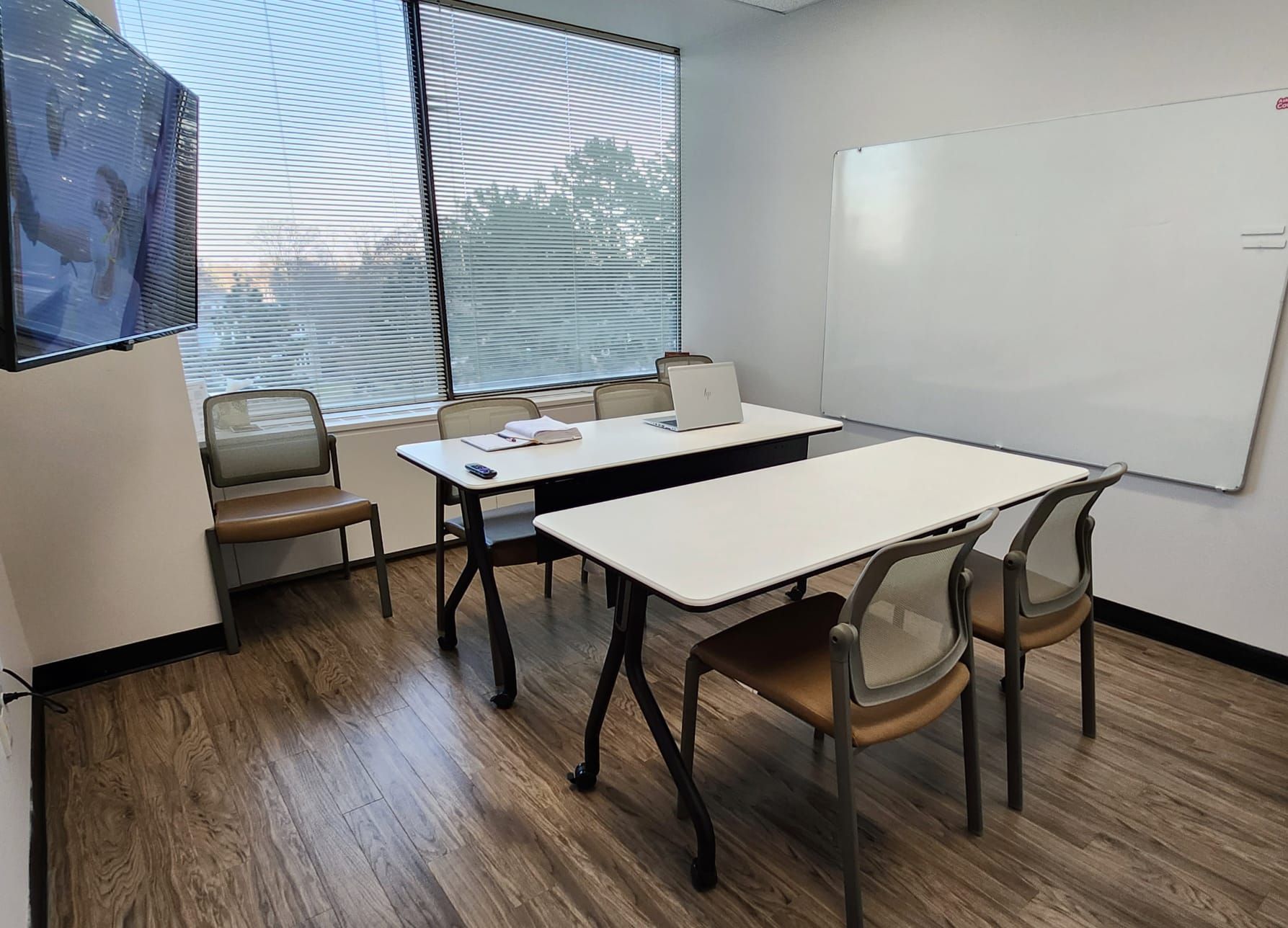 Power Up Your Productivity: Choose Our Premium Coworking Space!