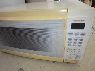 Panasonic and many other microwave oven for parts